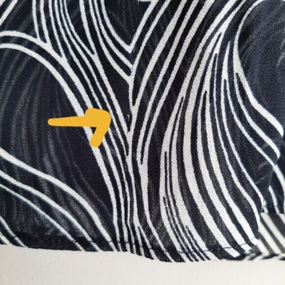 MICHAEL KORS Semi-Sheer Lightweight V-Neck Blouse Top B&W Sz XXS Flawed - Picture 15 of 16